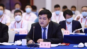 2022年7月7日集团董事长王浩宇代表问鼎娱乐app节水集团受邀参与马来西亚产业推介经贸合作对接会暨签约典礼和兰洽会陇商座谈会